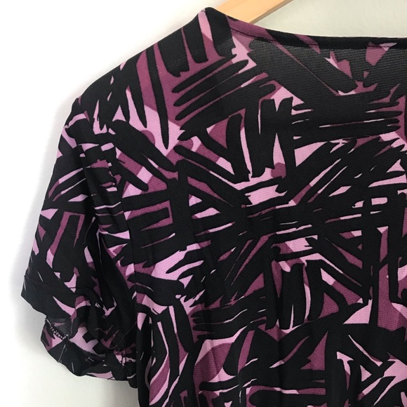 3/$25 🌷 Merona Purple Short Sleeve Blouse - Picture 5 of 6